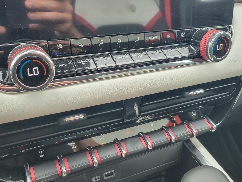 new 2025 GMC Canyon car, priced at $59,995