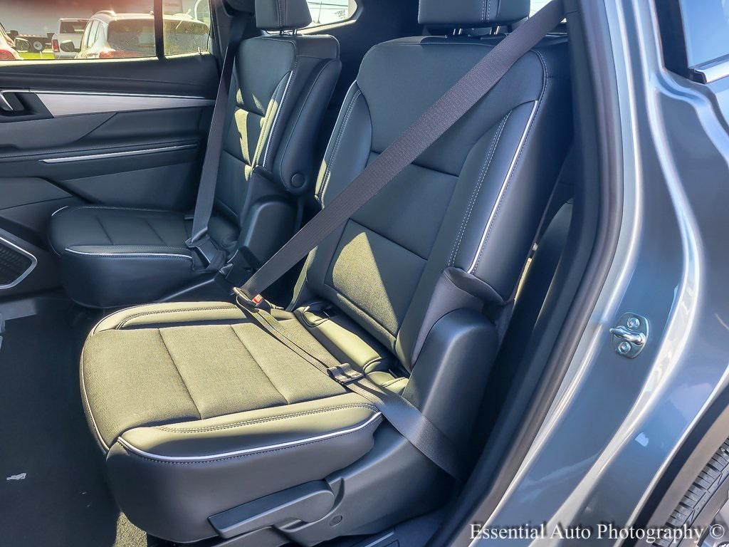 new 2026 Buick Enclave car, priced at $47,257