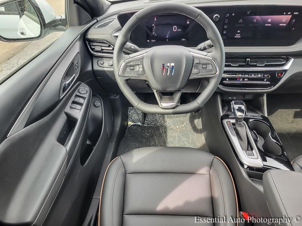 new 2025 Buick Envista car, priced at $30,900
