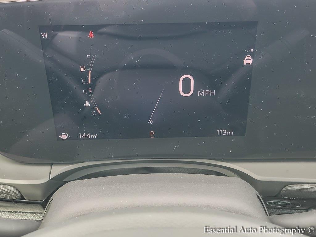 new 2025 Buick Envista car, priced at $30,900
