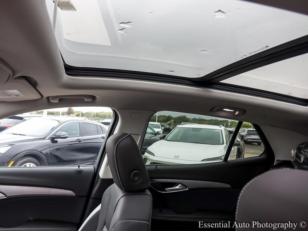 new 2025 Buick Envision car, priced at $39,995