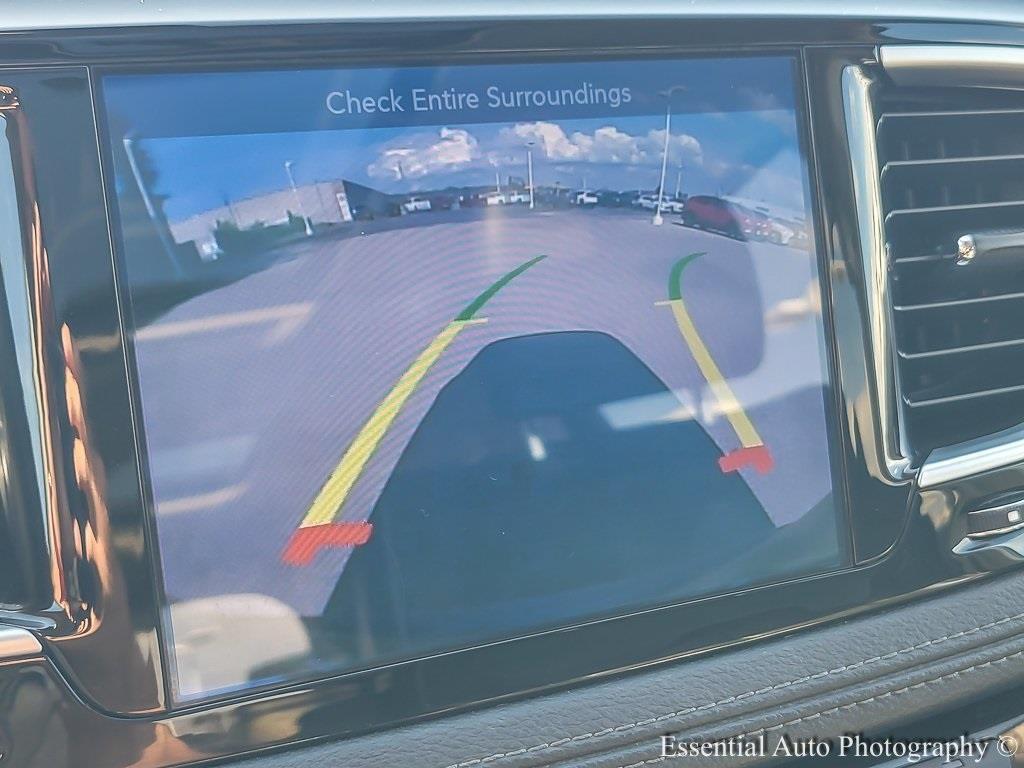 used 2017 Chrysler Pacifica car, priced at $15,398