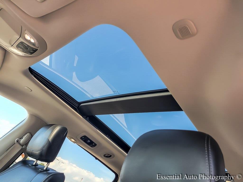 used 2017 Chrysler Pacifica car, priced at $15,398