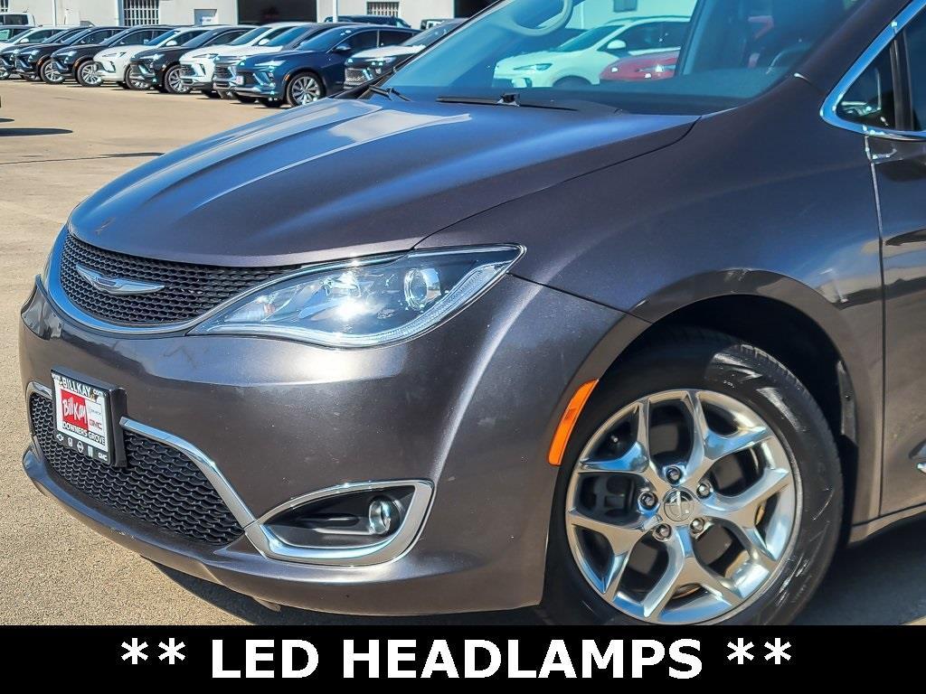 used 2017 Chrysler Pacifica car, priced at $15,398