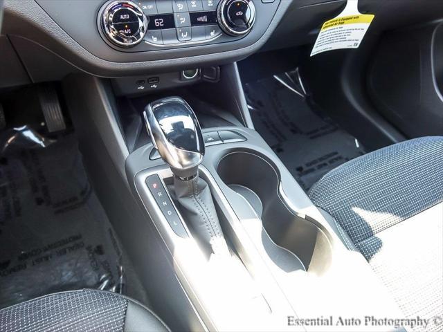 new 2025 Buick Envista car, priced at $24,900
