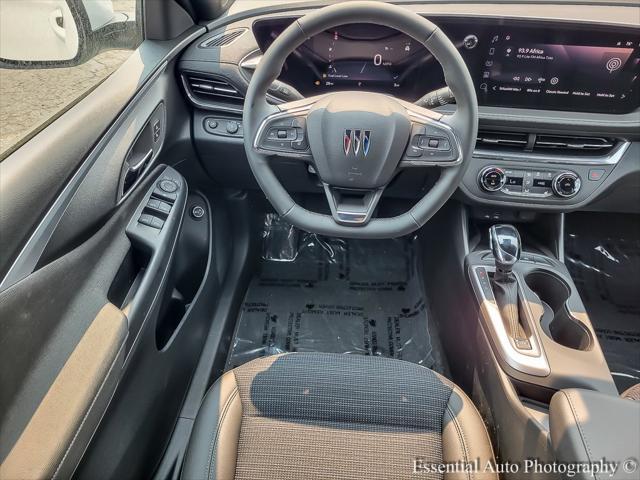 new 2025 Buick Envista car, priced at $26,249