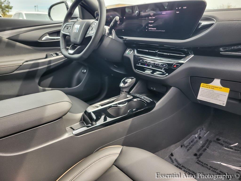 new 2025 Buick Envista car, priced at $30,700