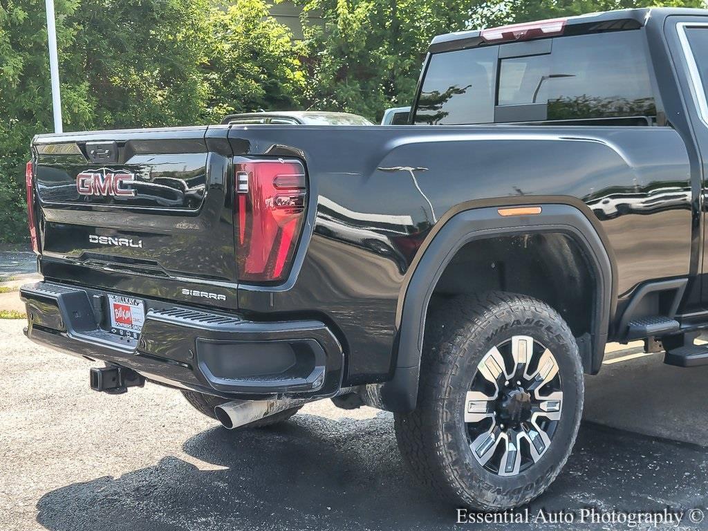 new 2025 GMC Sierra 2500 car, priced at $69,400