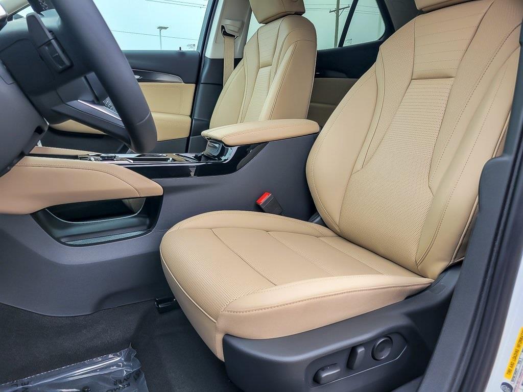 new 2025 Buick Envision car, priced at $34,300