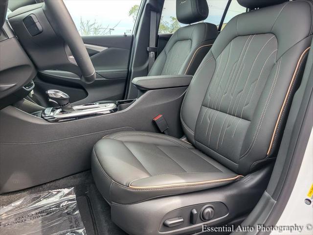 new 2024 Buick Envista car, priced at $31,885