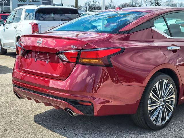 used 2023 Nissan Altima car, priced at $20,777