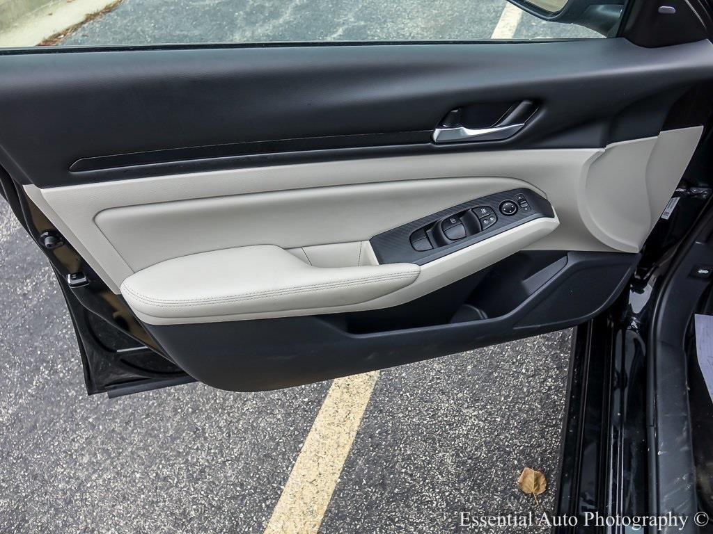 used 2025 Nissan Altima car, priced at $18,251