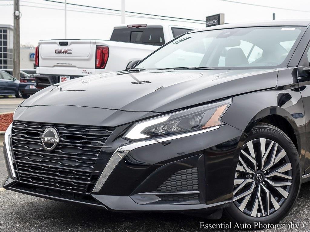 used 2025 Nissan Altima car, priced at $18,251