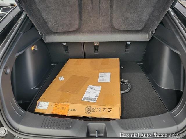 new 2025 Buick Envista car, priced at $28,075