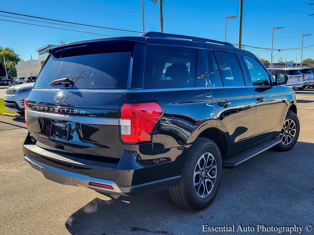used 2024 Ford Expedition car, priced at $48,497