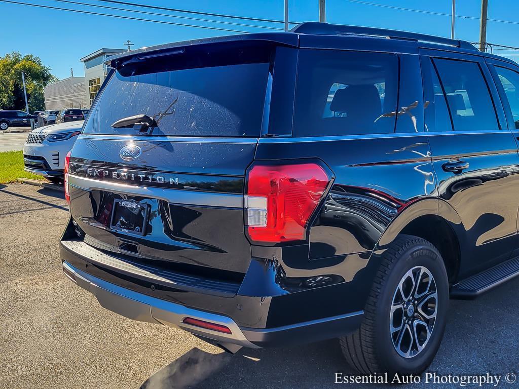 used 2024 Ford Expedition car, priced at $48,497
