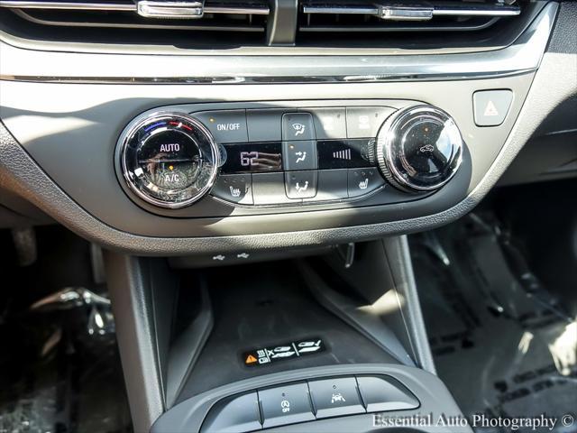 new 2025 Buick Envista car, priced at $24,900
