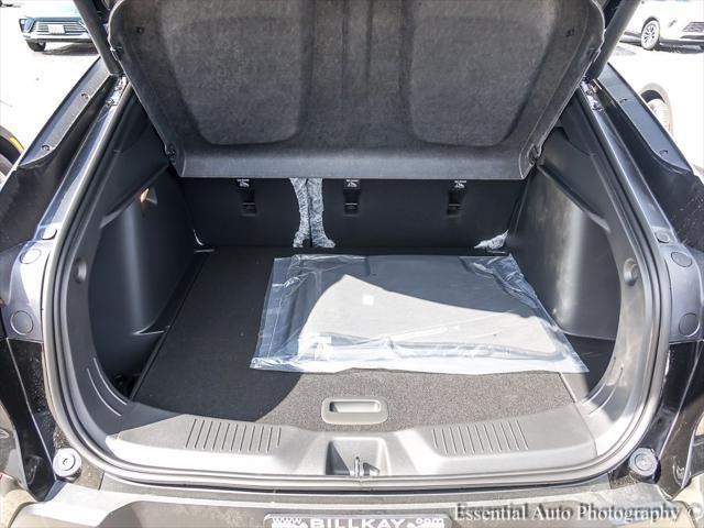 new 2025 Buick Envista car, priced at $24,900