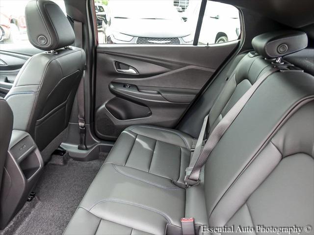 new 2025 Buick Envista car, priced at $29,970