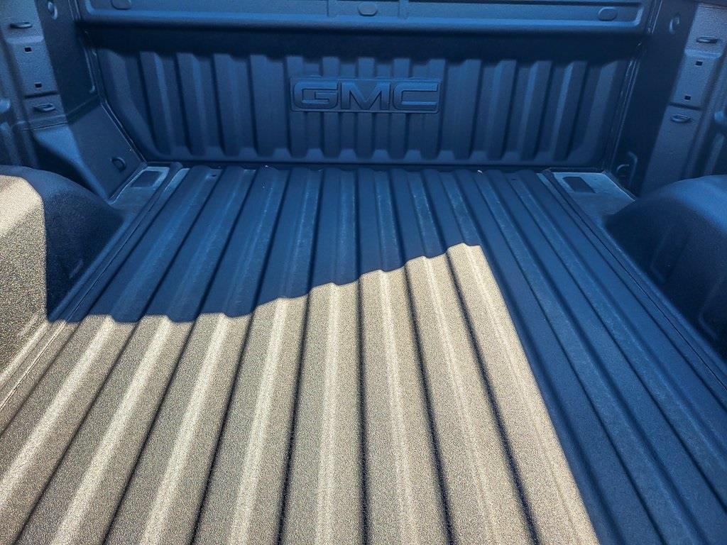 new 2026 GMC Sierra 1500 car, priced at $70,276