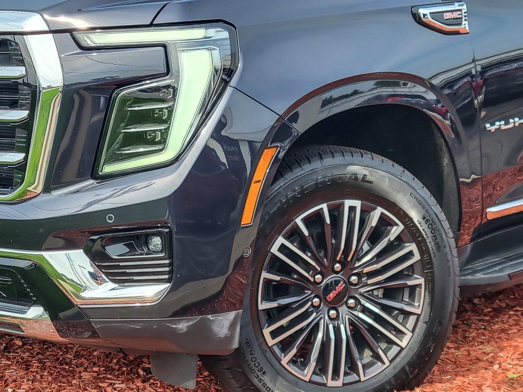 new 2025 GMC Yukon car, priced at $75,995