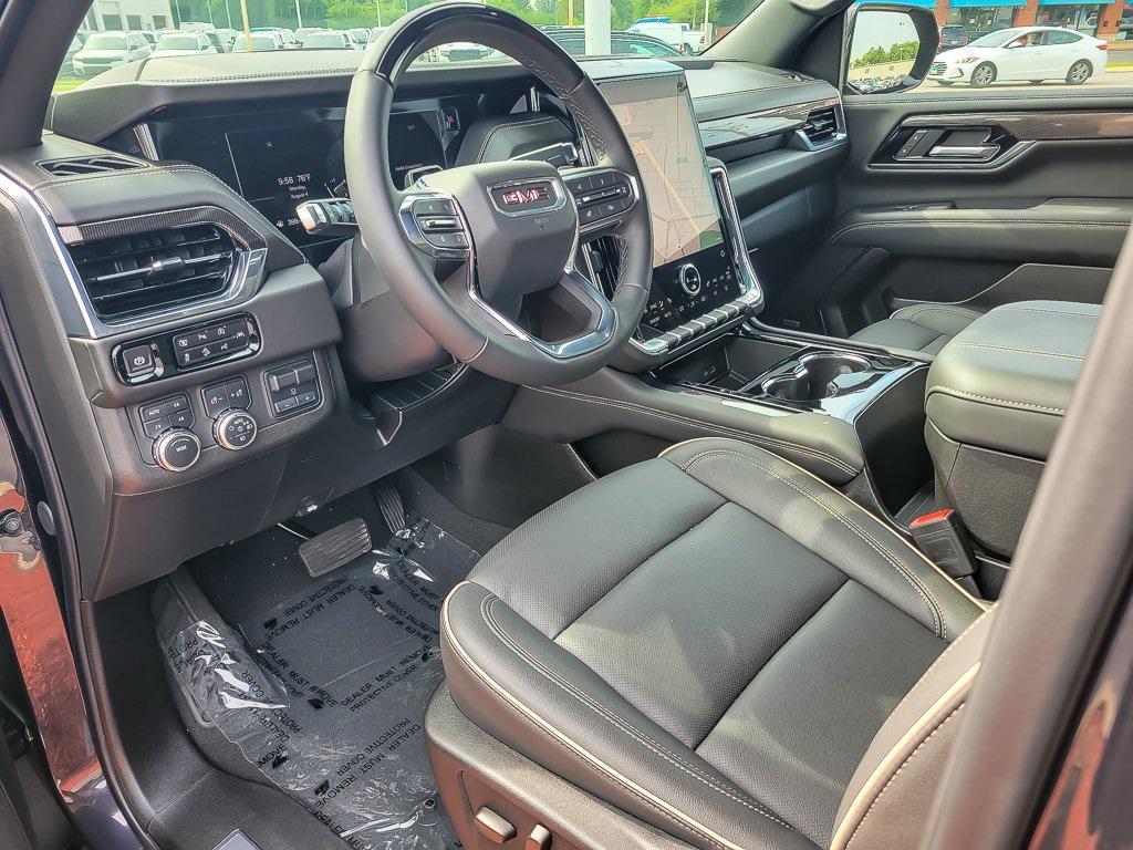 new 2025 GMC Yukon car, priced at $75,995