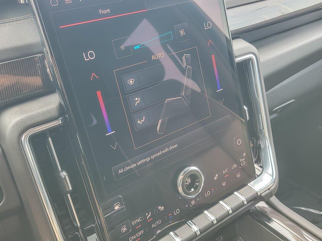 new 2025 GMC Yukon car, priced at $75,995