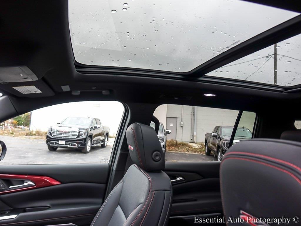 used 2025 Chevrolet Traverse car, priced at $46,167