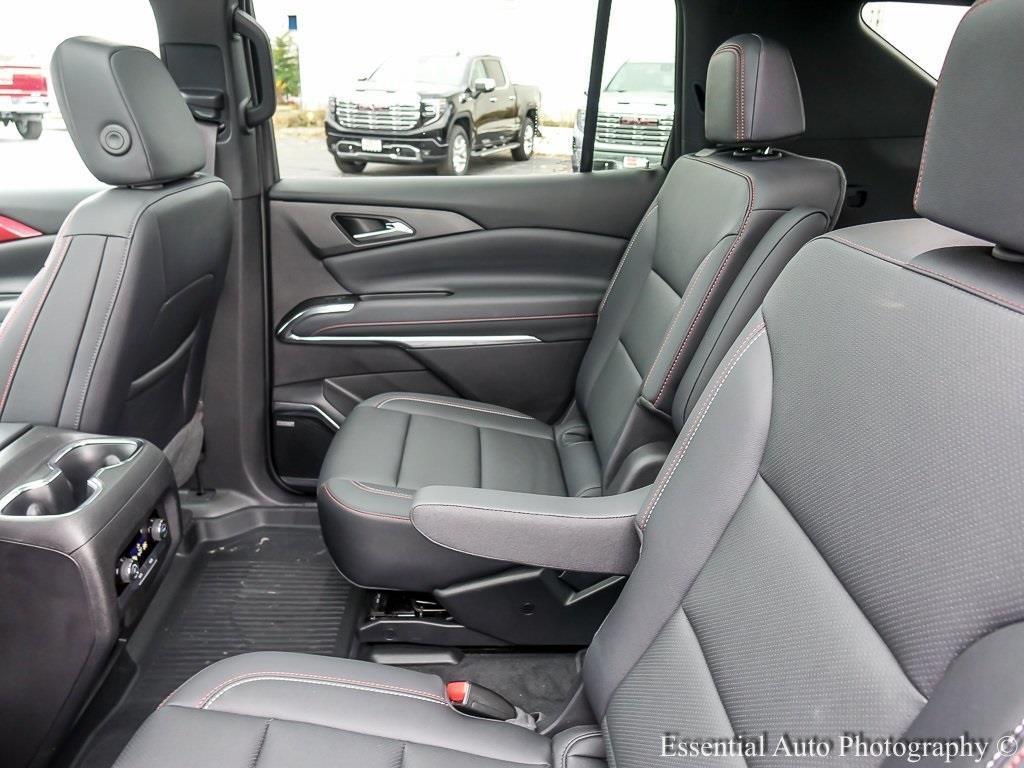 used 2025 Chevrolet Traverse car, priced at $46,167