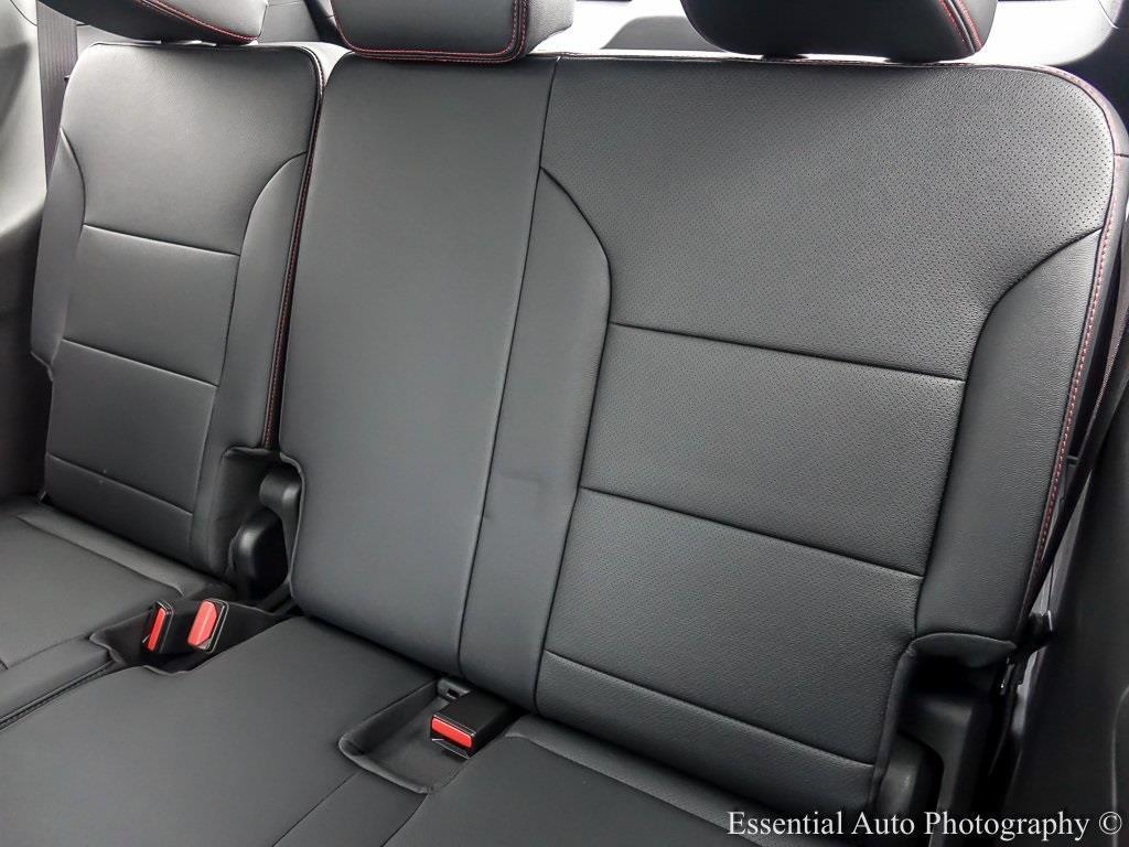 used 2025 Chevrolet Traverse car, priced at $46,167