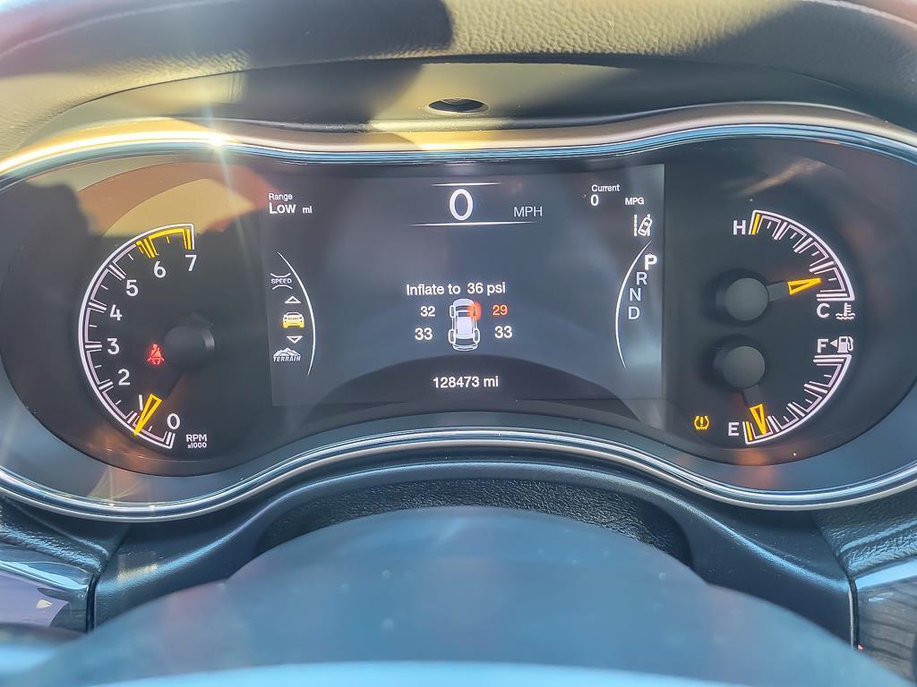 used 2017 Jeep Grand Cherokee car, priced at $15,997