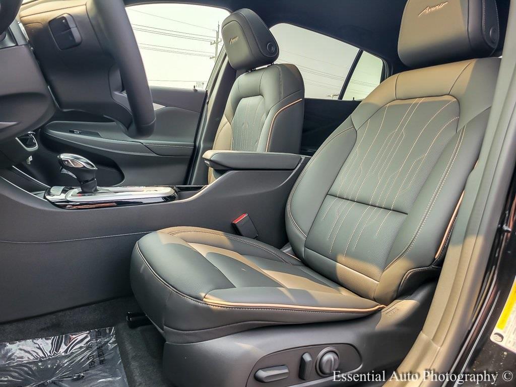 new 2025 Buick Envista car, priced at $27,395