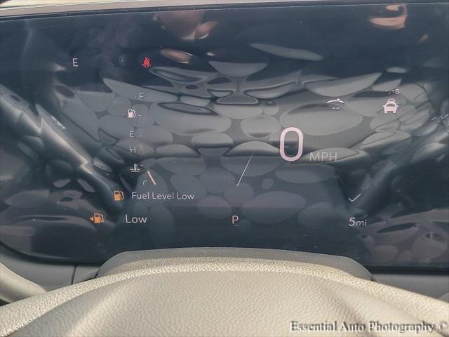 new 2025 Buick Envista car, priced at $27,580