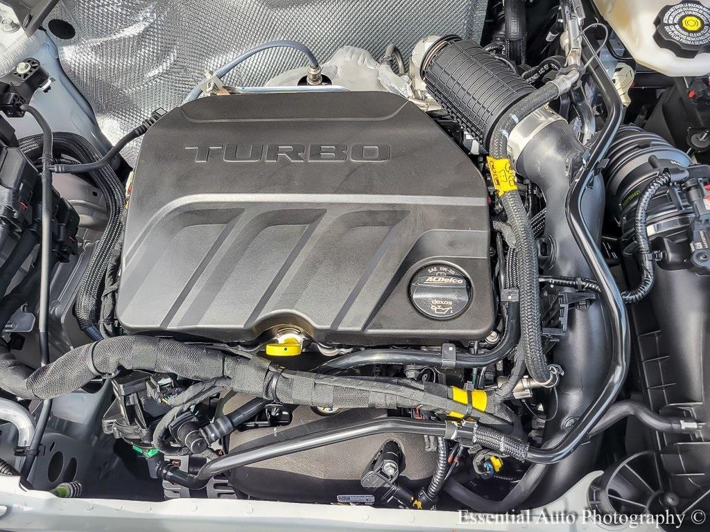 new 2025 Buick Envista car, priced at $26,500