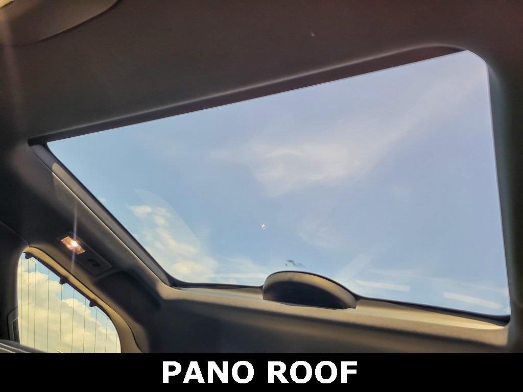 used 2024 Land Rover Discovery car, priced at $50,997