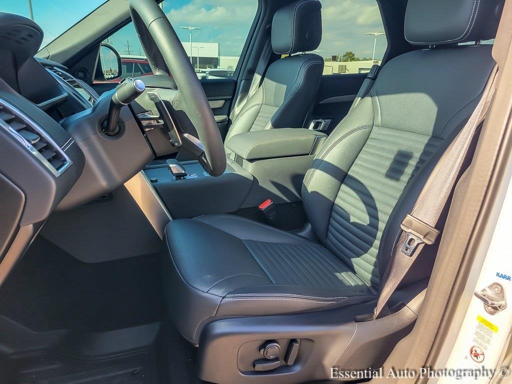 used 2024 Land Rover Discovery car, priced at $50,997