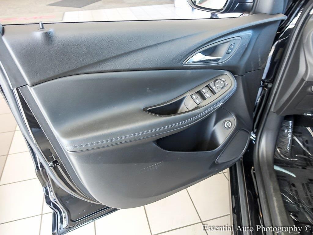 new 2025 Buick Encore GX car, priced at $25,895