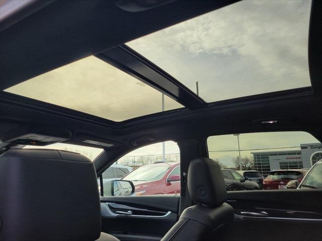 used 2024 Cadillac XT5 car, priced at $39,995