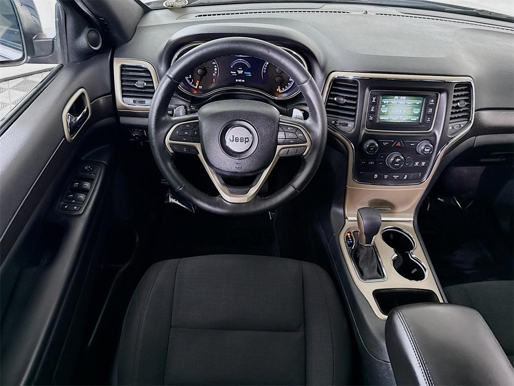 used 2016 Jeep Grand Cherokee car, priced at $14,998