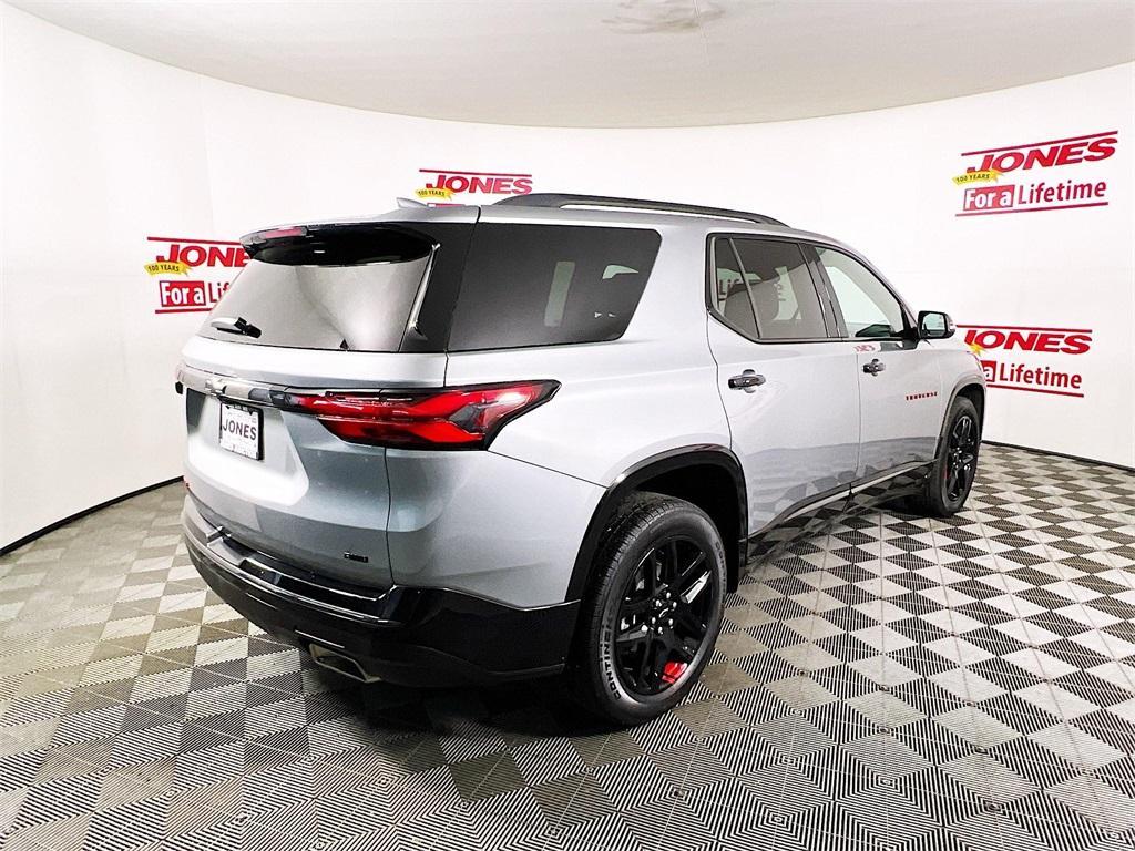 used 2023 Chevrolet Traverse car, priced at $41,998