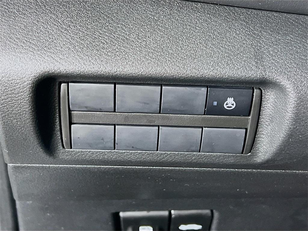used 2023 Nissan Kicks car, priced at $21,115