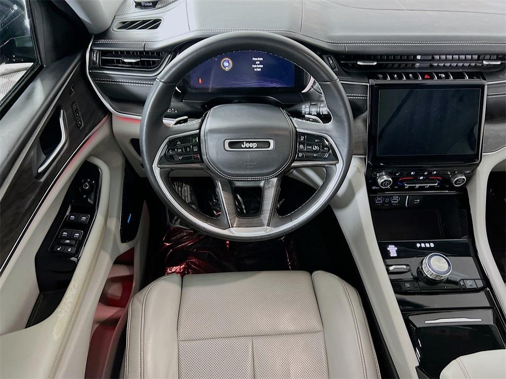 used 2021 Jeep Grand Cherokee L car