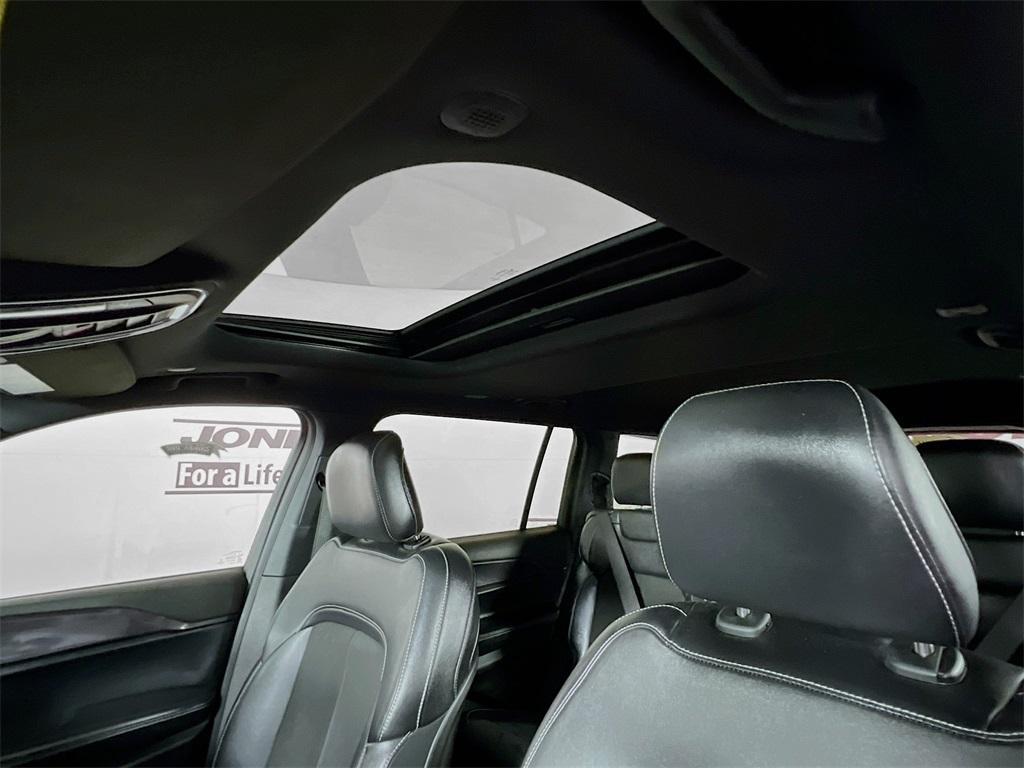 used 2022 Jeep Grand Cherokee L car, priced at $34,998