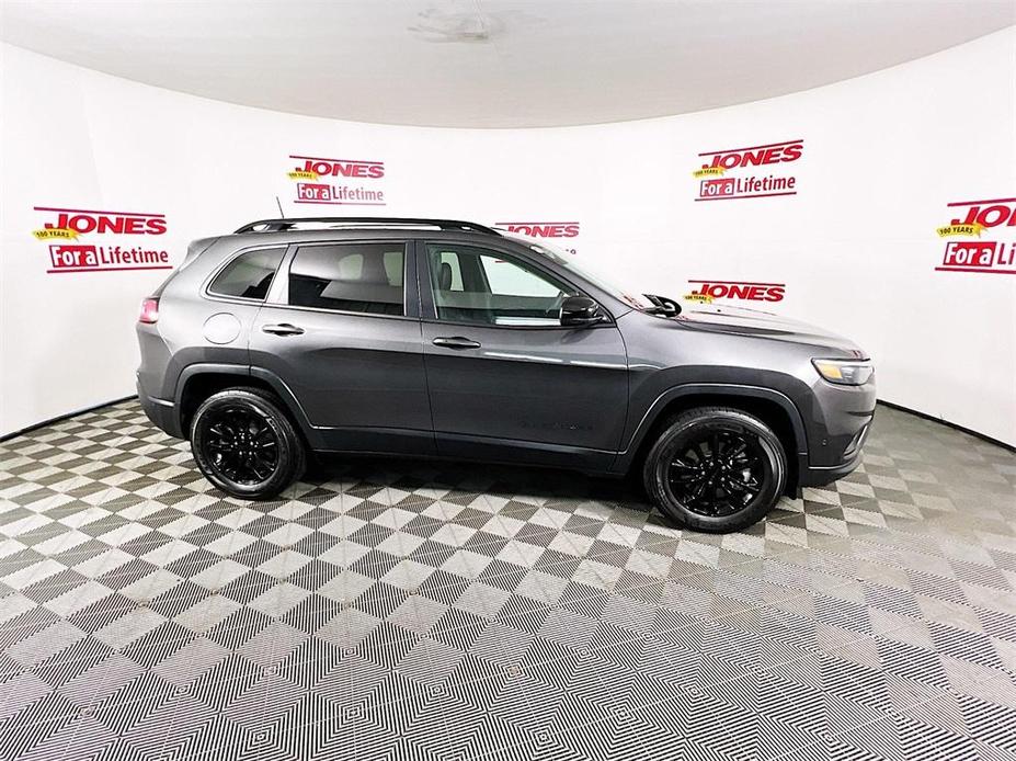 used 2023 Jeep Cherokee car, priced at $27,998