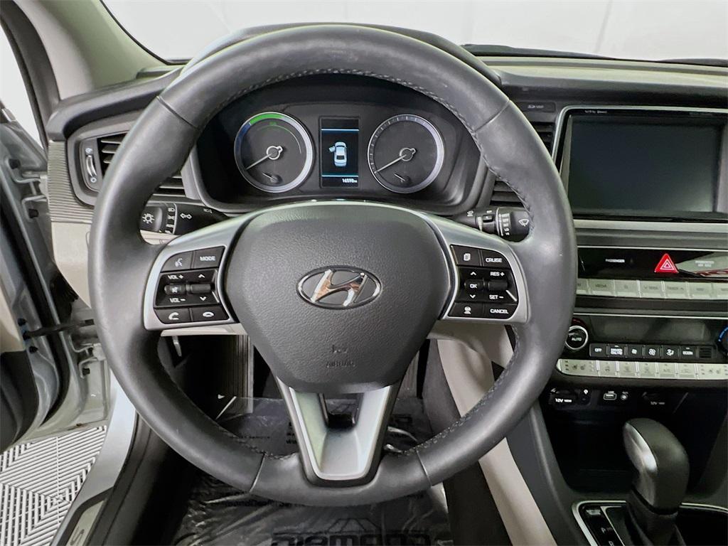 used 2019 Hyundai Sonata Hybrid car, priced at $24,998