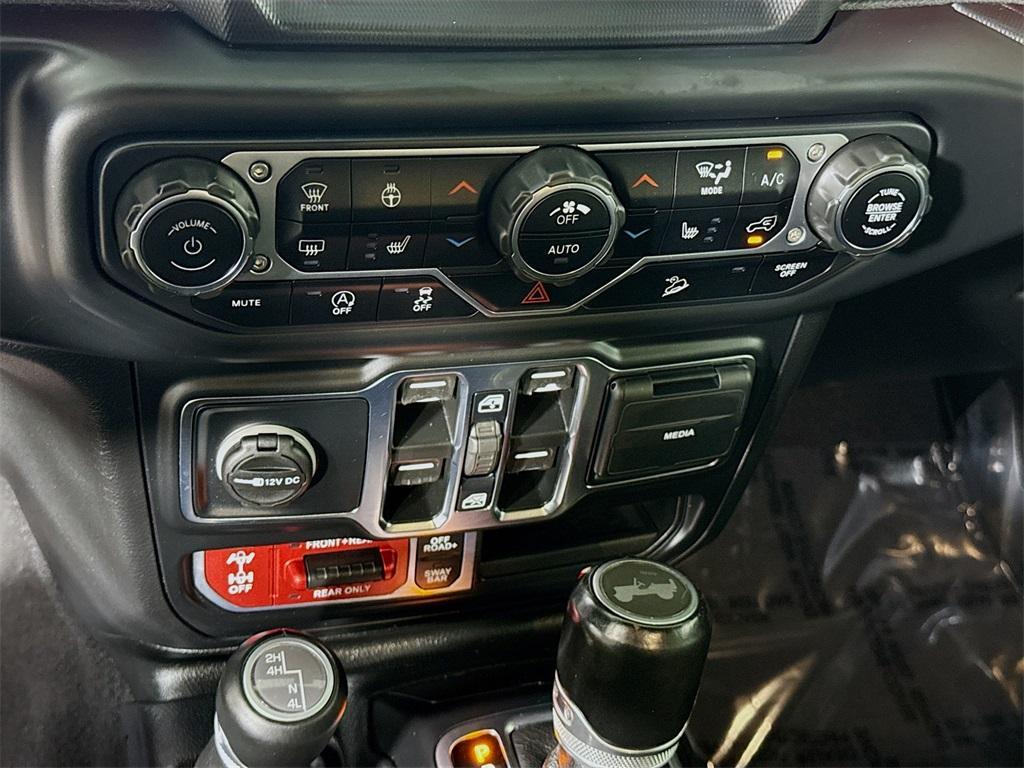 used 2021 Jeep Wrangler Unlimited car, priced at $37,272