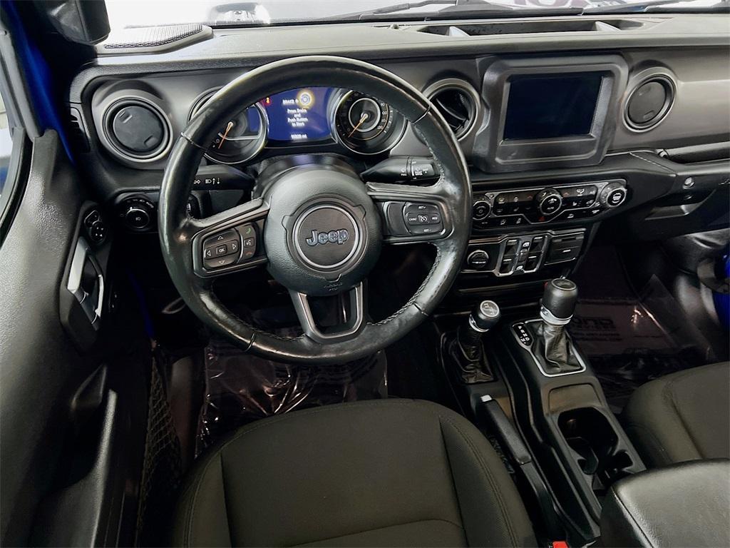 used 2021 Jeep Wrangler Unlimited car, priced at $27,998