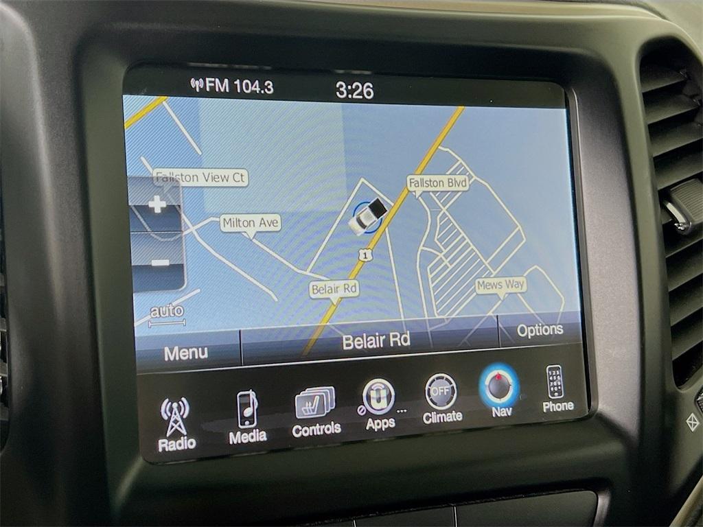 used 2018 Jeep Cherokee car, priced at $15,957
