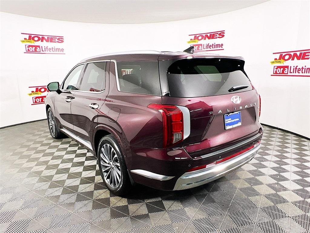 used 2023 Hyundai Palisade car, priced at $43,998