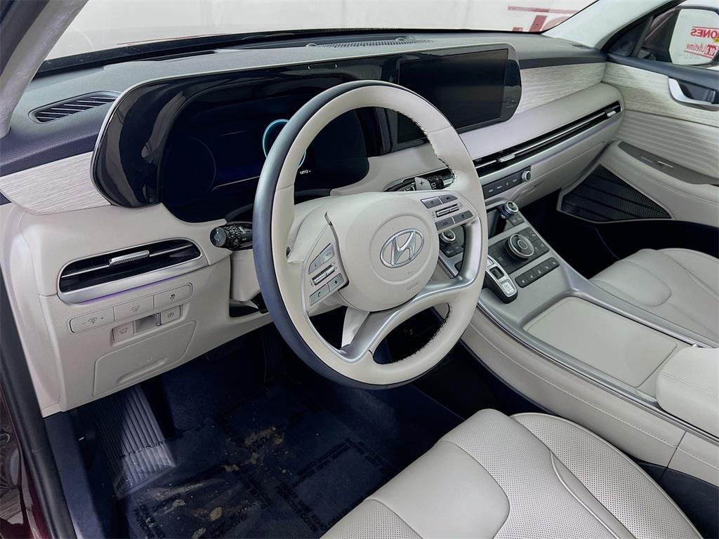 used 2023 Hyundai Palisade car, priced at $43,998